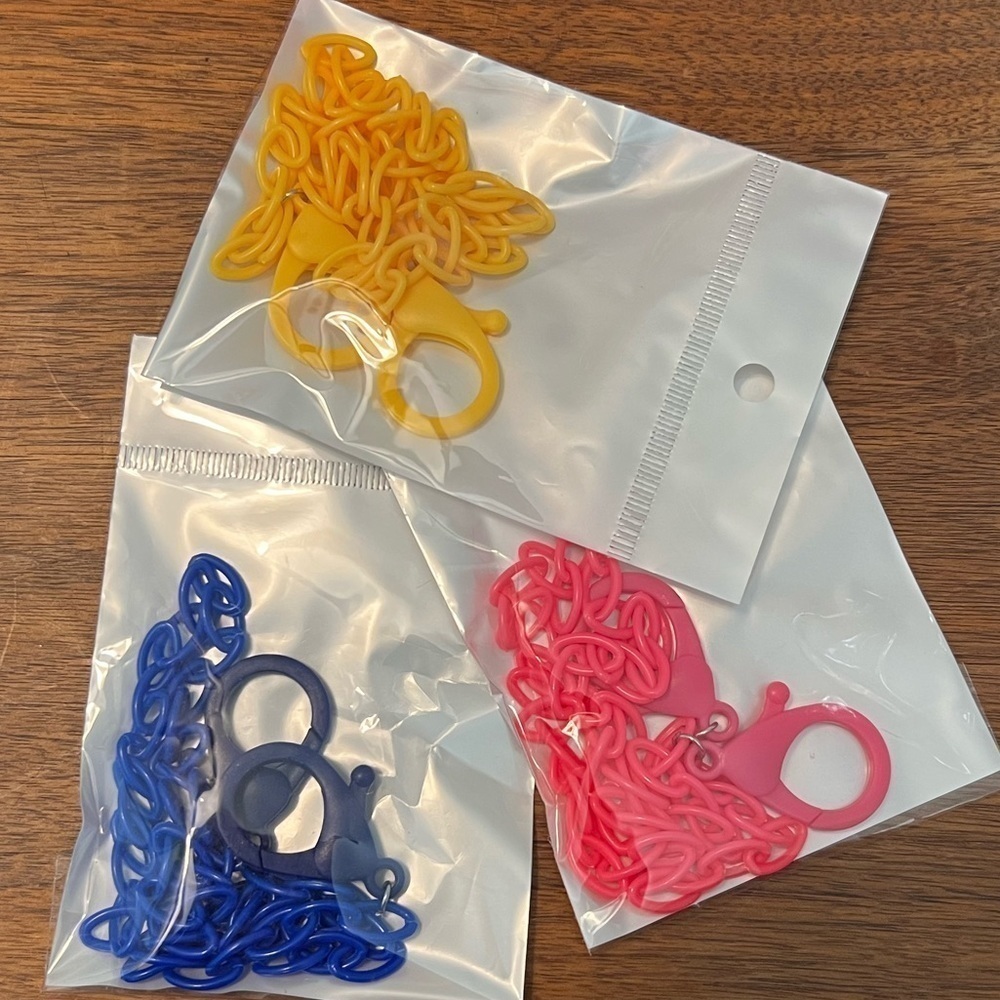 Mask chain necklace or sunglasses clip ons - Picture 5 of 5